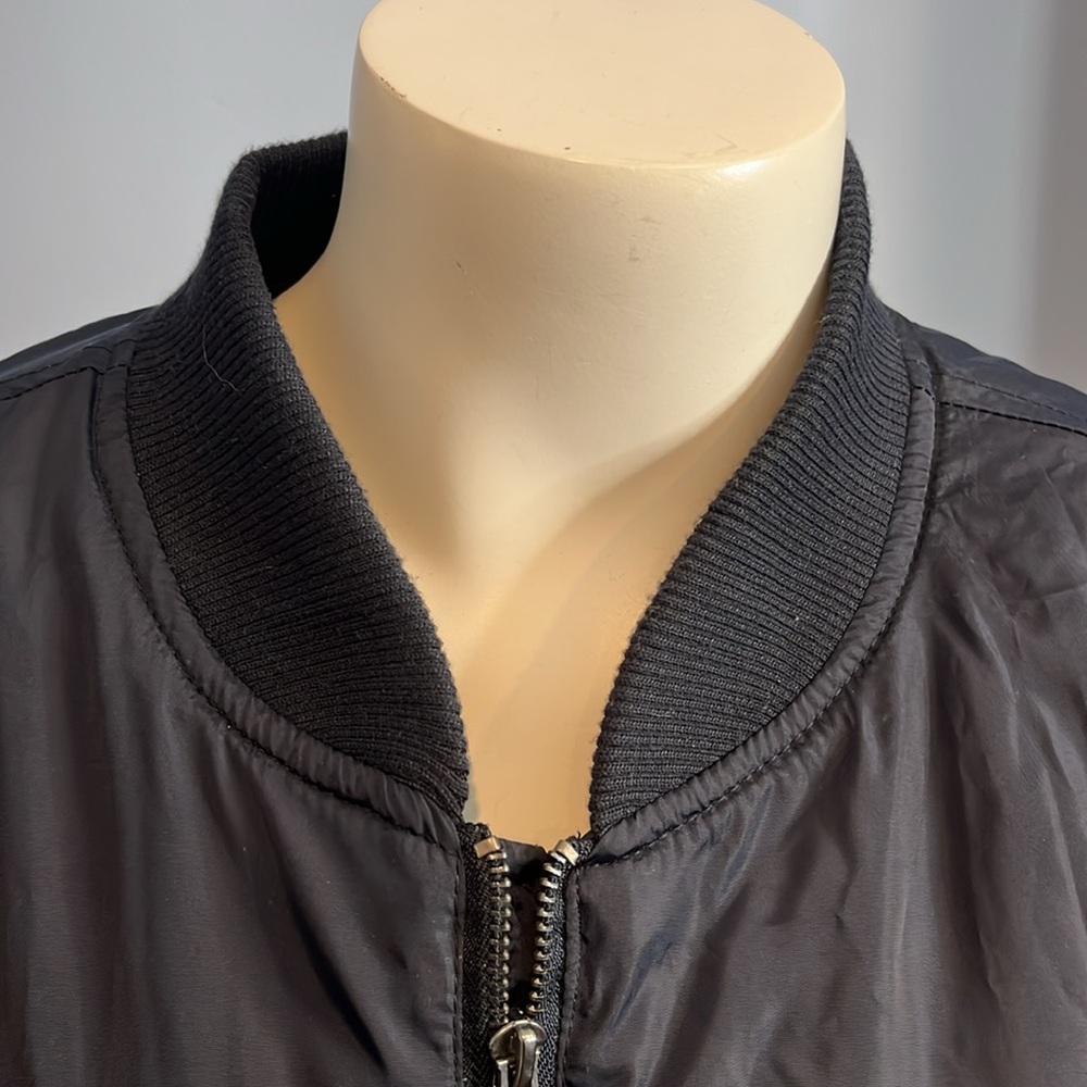 Jacket - Picture 3 of 4